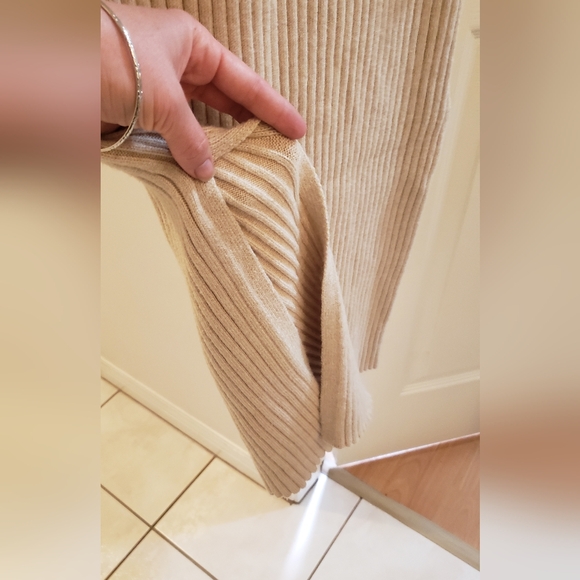 ❌SOLD❌ River Island sweater dress size 14 - Picture 4 of 5